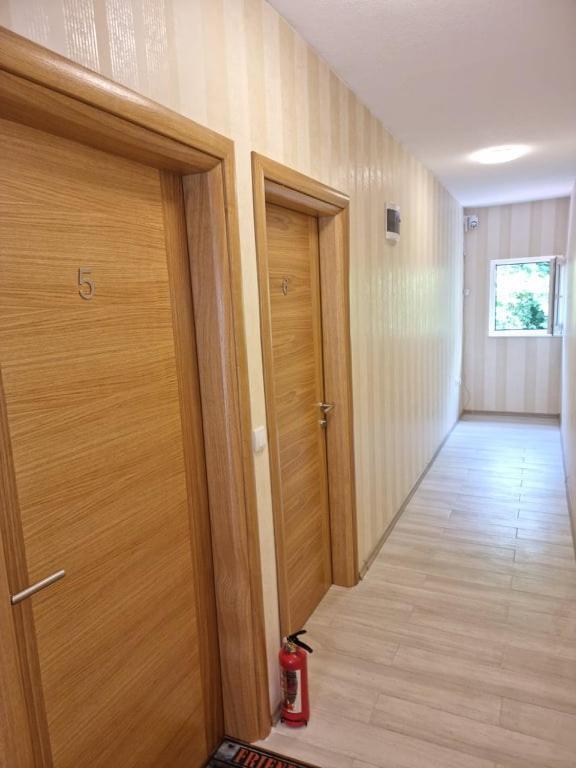 Apartmani Vesto Banja Luka Exteriör bild