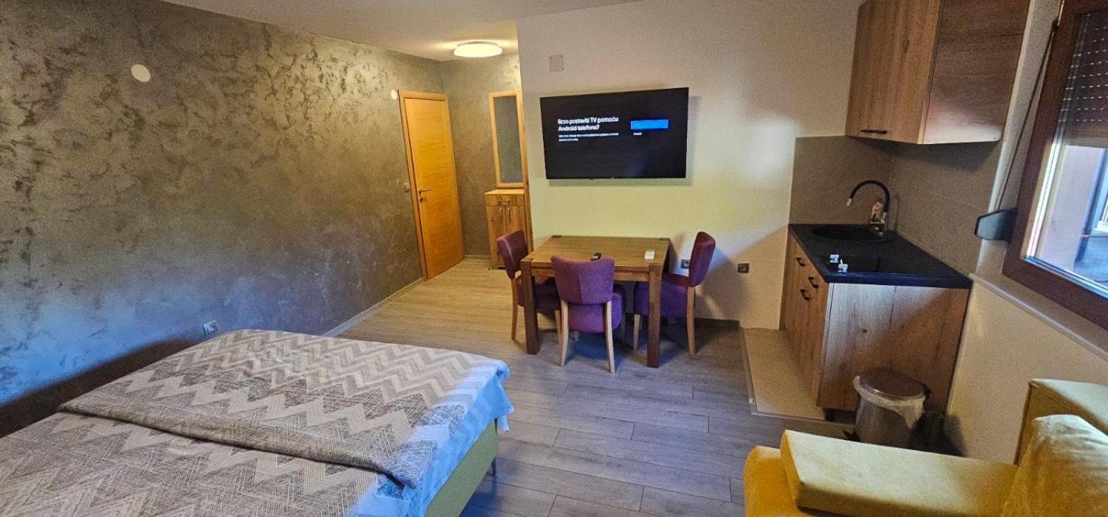 Apartmani Vesto Banja Luka Exteriör bild