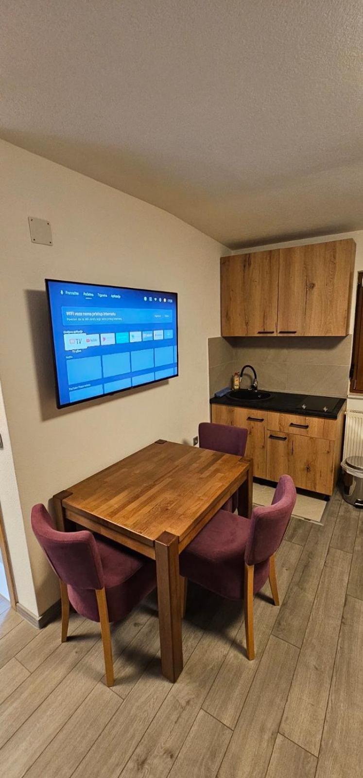Apartmani Vesto Banja Luka Exteriör bild