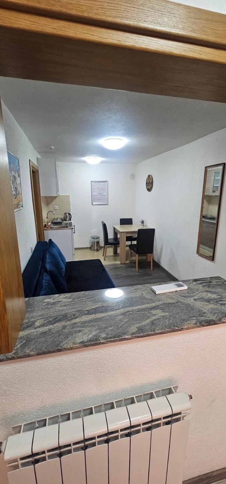 Apartmani Vesto Banja Luka Exteriör bild